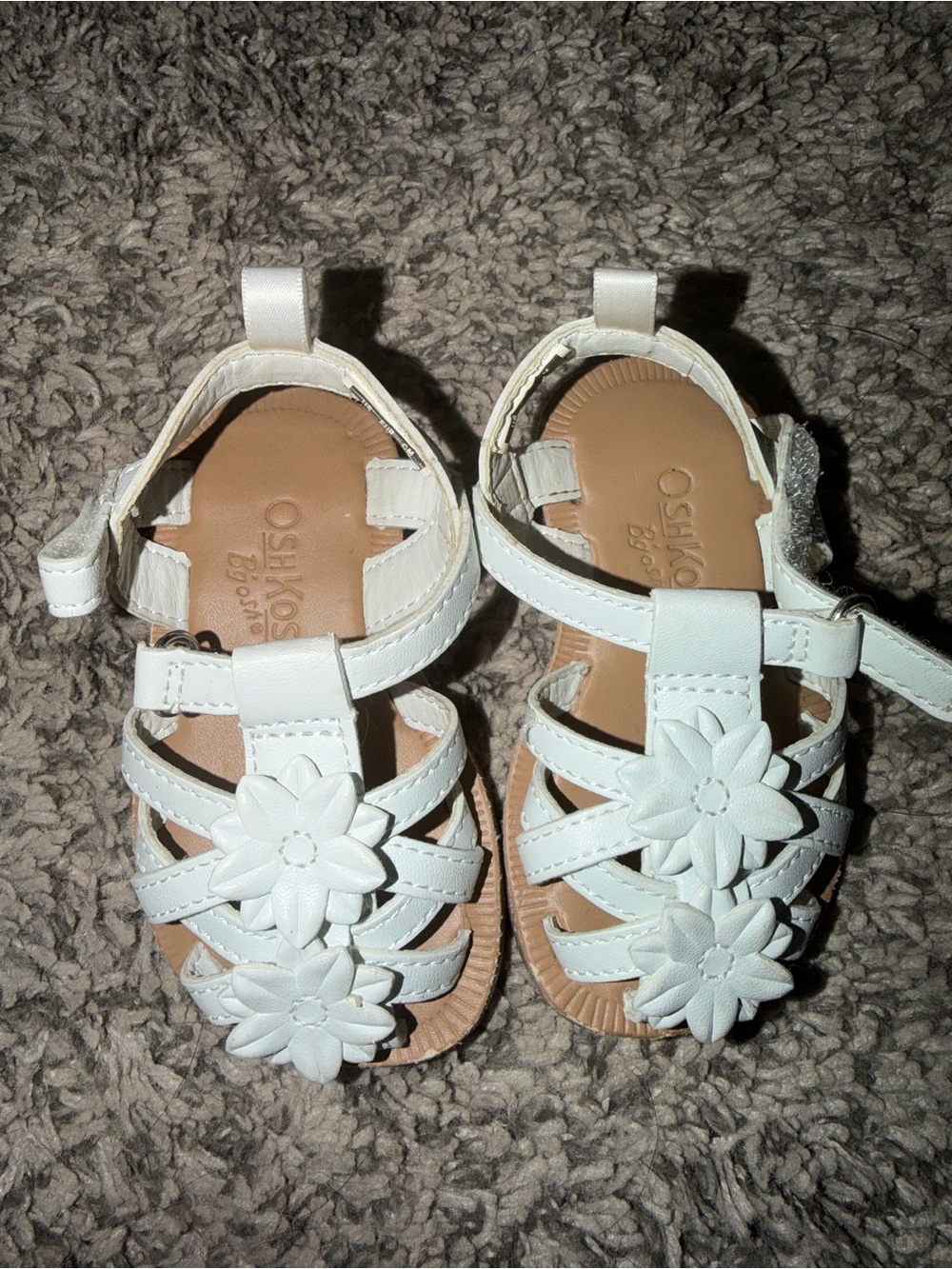 OshKosh B'gosh White Floral Sandals